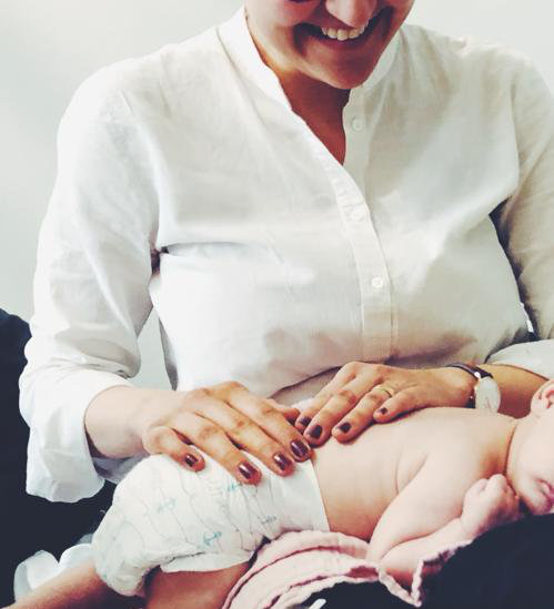 Babymassage in Düsseldorf - Mutter mit Kind
